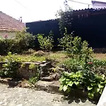 Apartman Hanija
